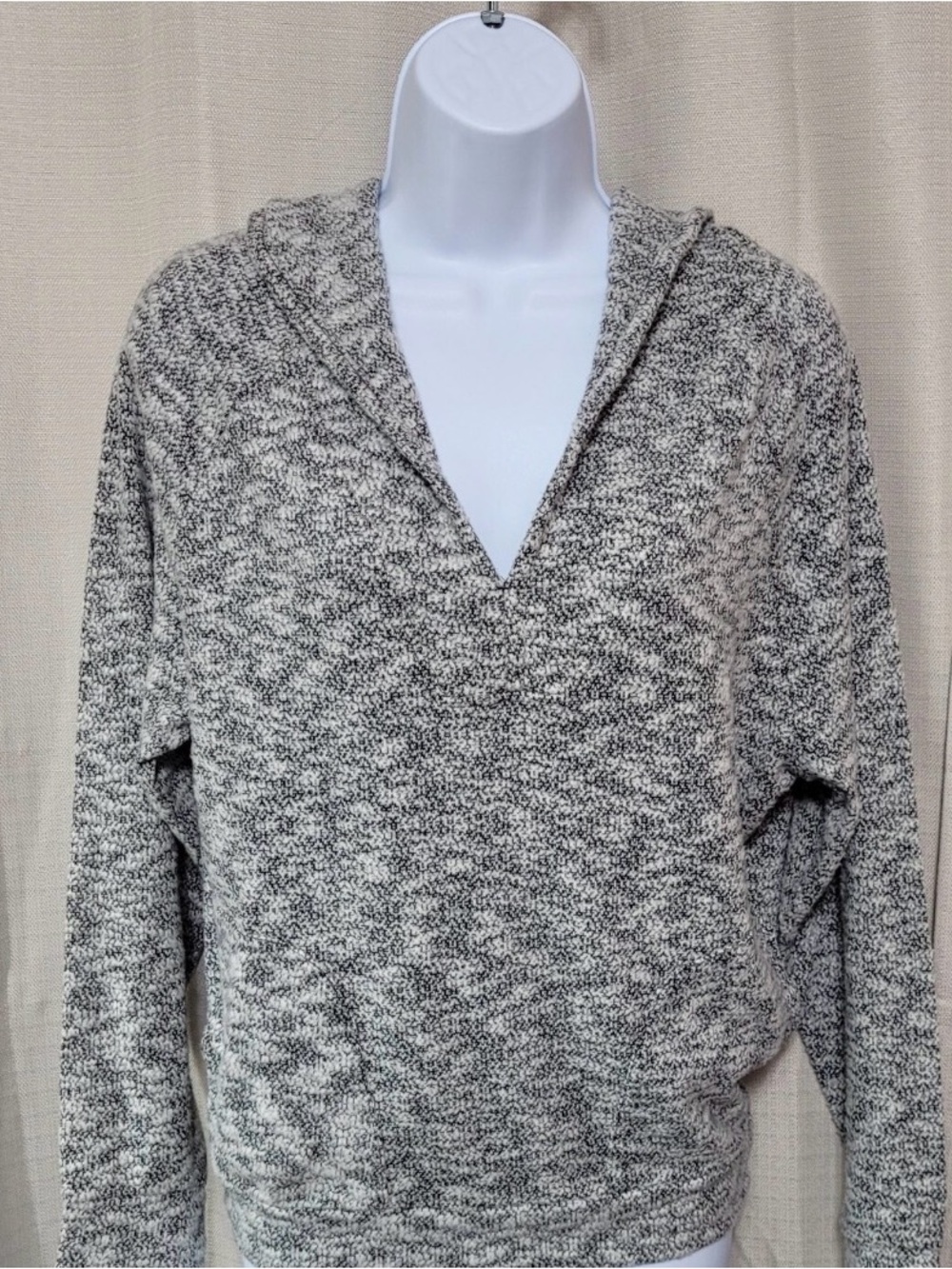 Cozy Prana Marled Hooded Sweater - Gray/Cream
